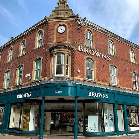 Luxury Hot Tub 5 Star Country Park Huge Veranda Colour Change Hot Tub Private Fishing Free Parking Hotel 3*